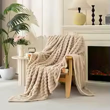 CloudHug™ Luxury Faux Fur Blanket
