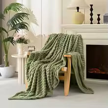 CloudHug™ Luxury Faux Fur Blanket